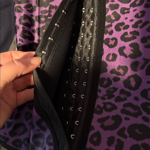 Waist trainer - Picture 5 of 6